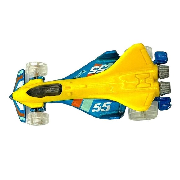 2012 HOT WHEELS-1/64 Diecast Yellow Cloud Cutter Race Car #55-Malaysia-VG - Picture 1 of 6